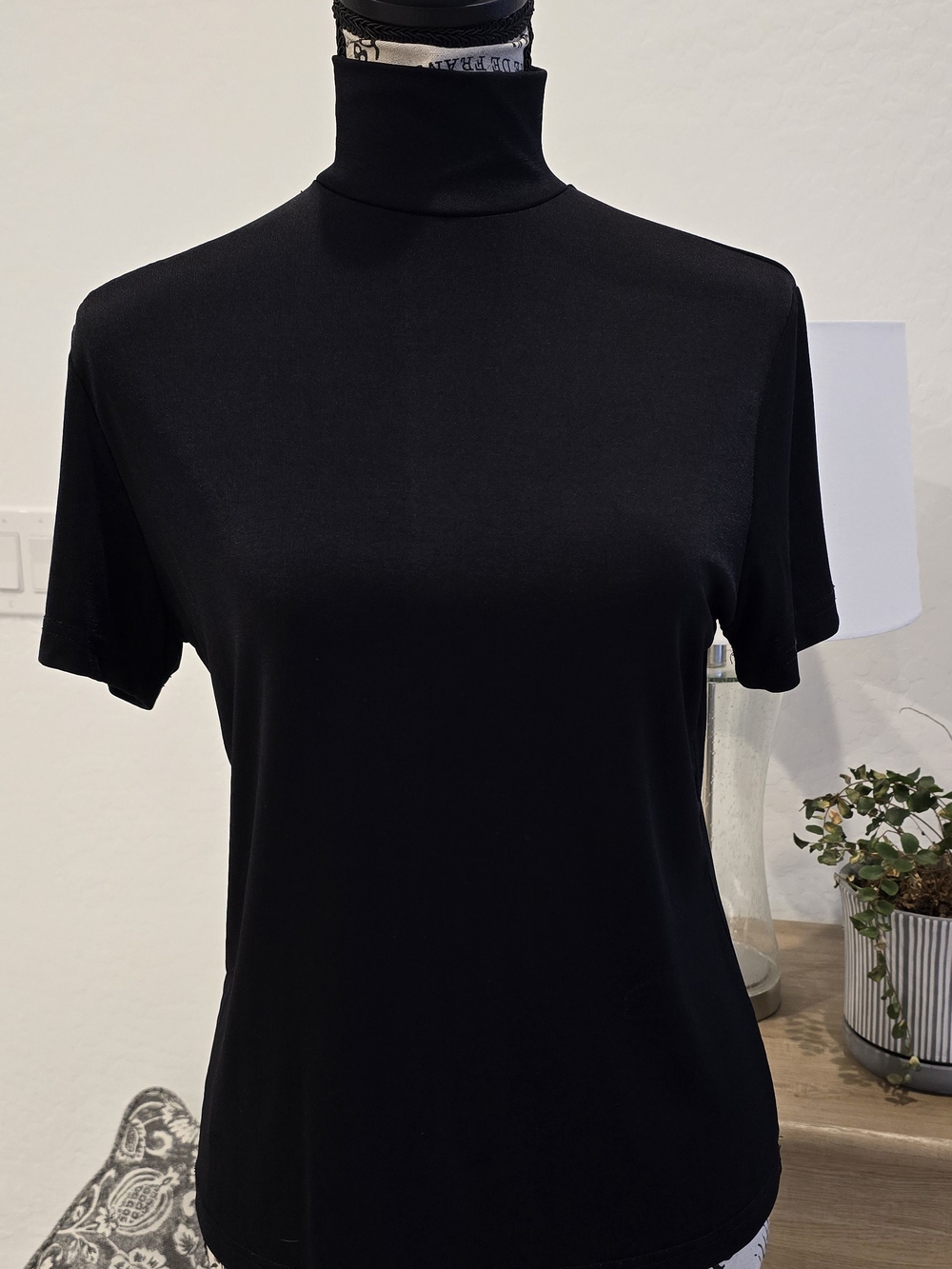 Susan Lawrence Black Short-Sleeve Turtleneck Tee